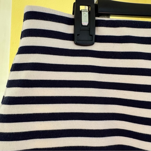 Old Navy Brand Navy and White Striped Midi Skirt - Size Large - Picture 2 of 5